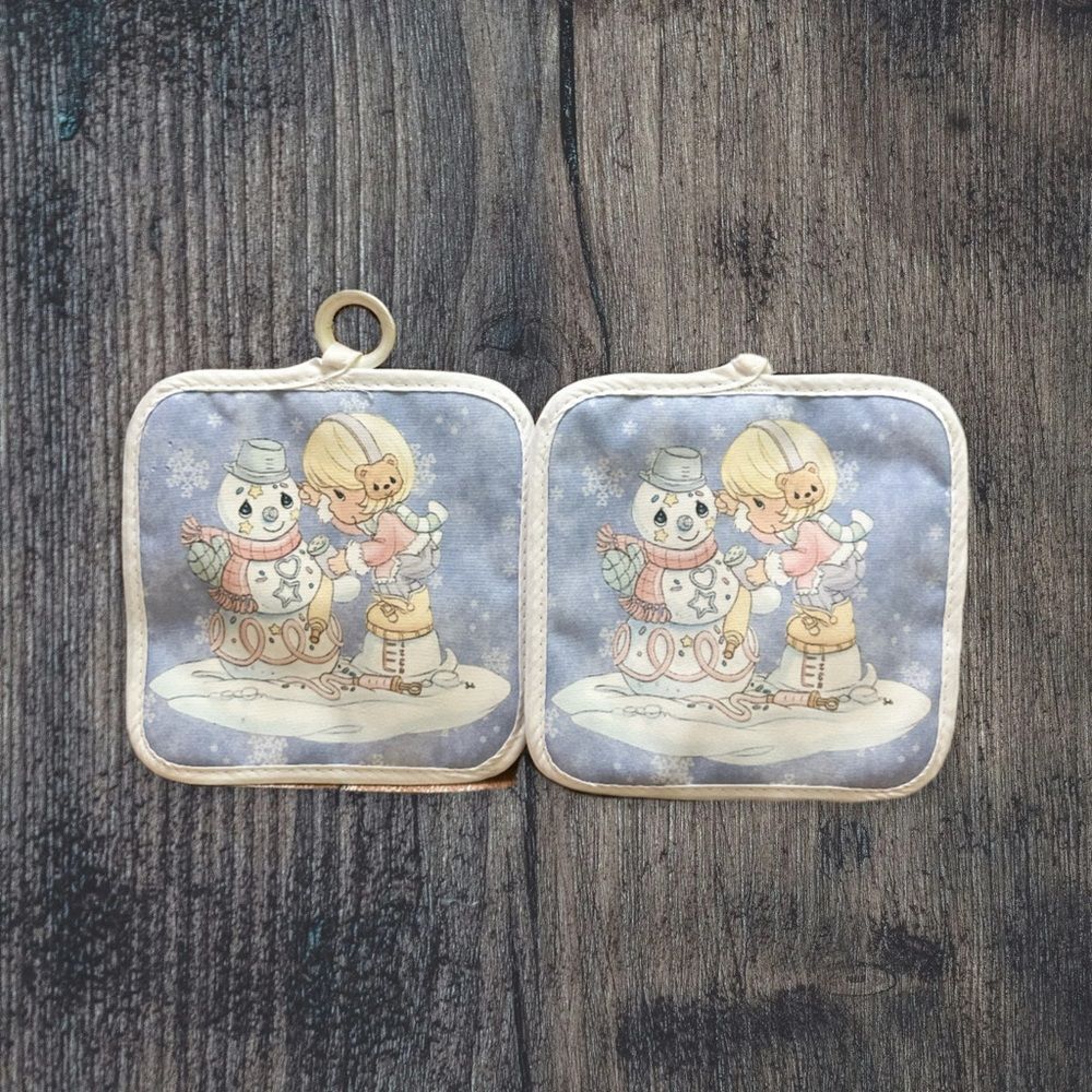 Precious Moments set of 2 Pot holders